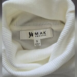 Ye Max Turtleneck Sweater - White - Size S